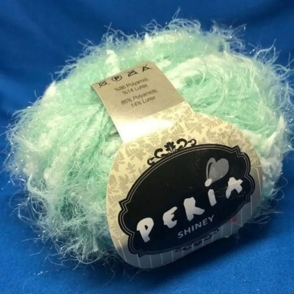 Peria Shiney yarn turquoise and white 003,100gm